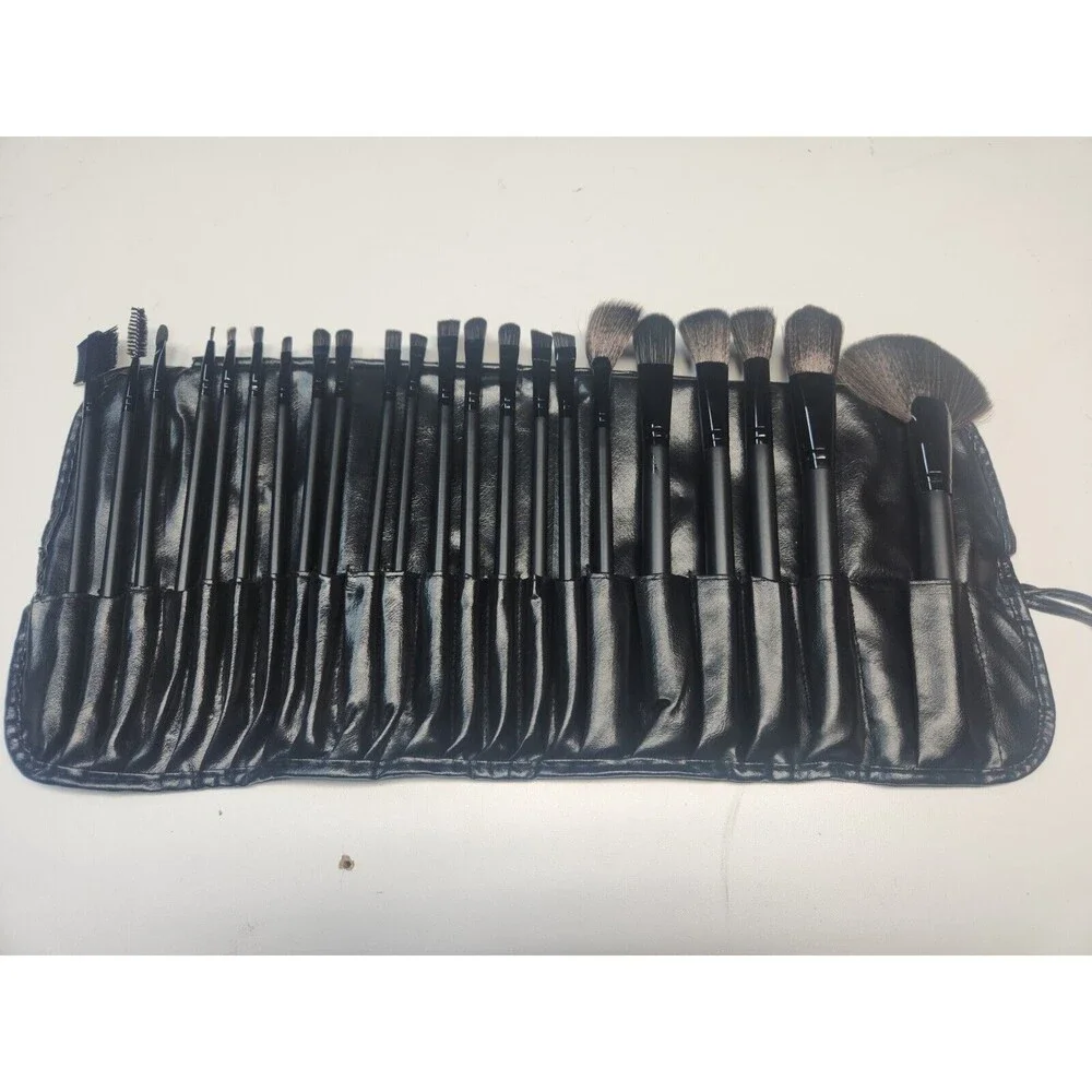 Makeup Kit 22pc Brush Set Black Professional Cosmetic Beauty Tools Soft with Bag